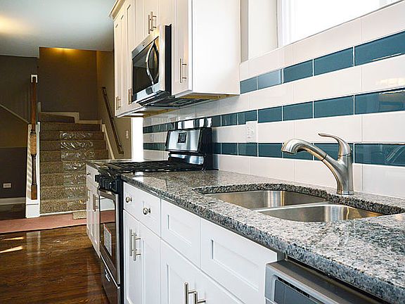 3rd image of 8258 S Blackstone Ave