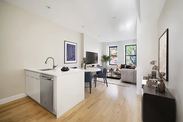 Rented by Compass | media 11