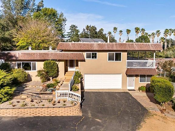 2nd image of 15912 Mussey Grade Rd