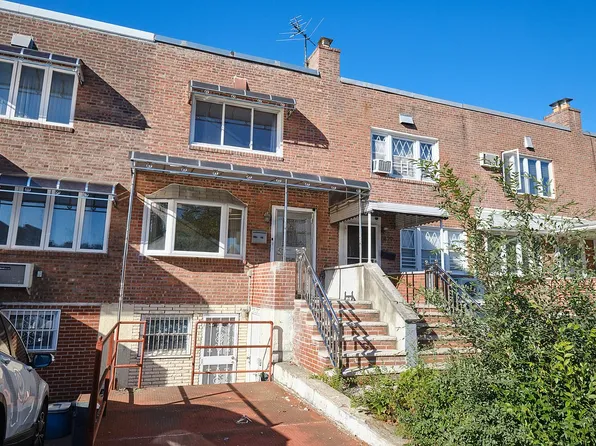 151-27 12th Ave, Whitestone, NY 11357