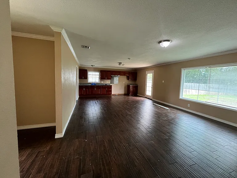 1103 Boling Brook St — Photo 7