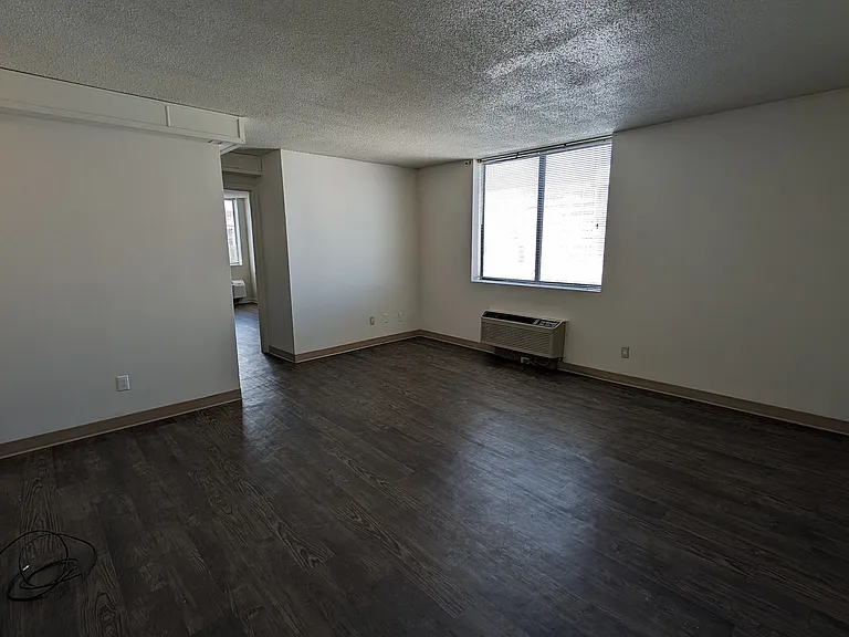 Westbrook Tower — Photo 20