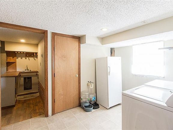 4th image of 5037 Westway Dr