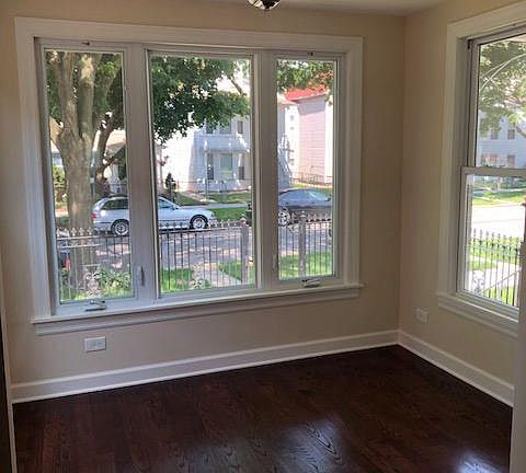 3rd image of 4309 N Monticello Ave