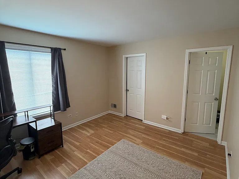 Walnut Cir — Photo 23