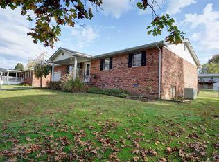 83 Oakwood Rd, Culloden, WV 25510