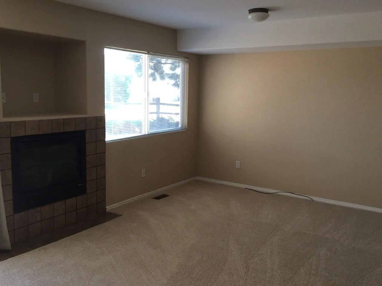 2281 Golden Gate Grv — Photo 3