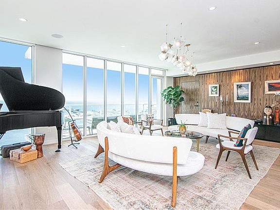 5th image of 176 4th Ave NE #1701