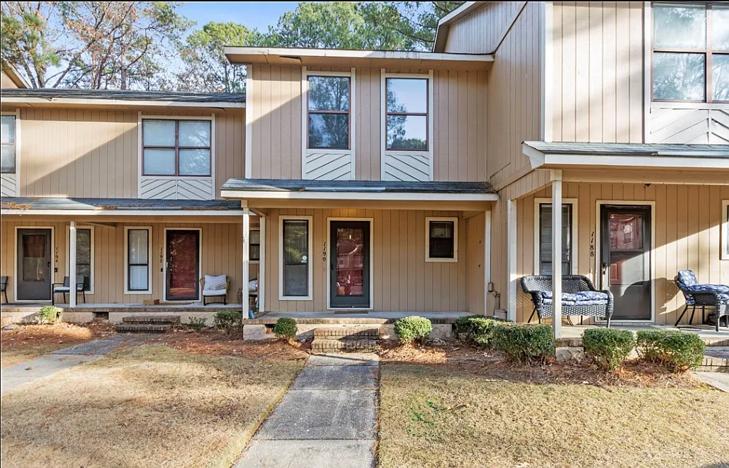 1190 Wrenwood Ct — Photo 1