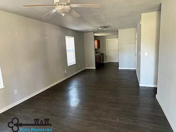 2nd image of 636 N Brown Ave