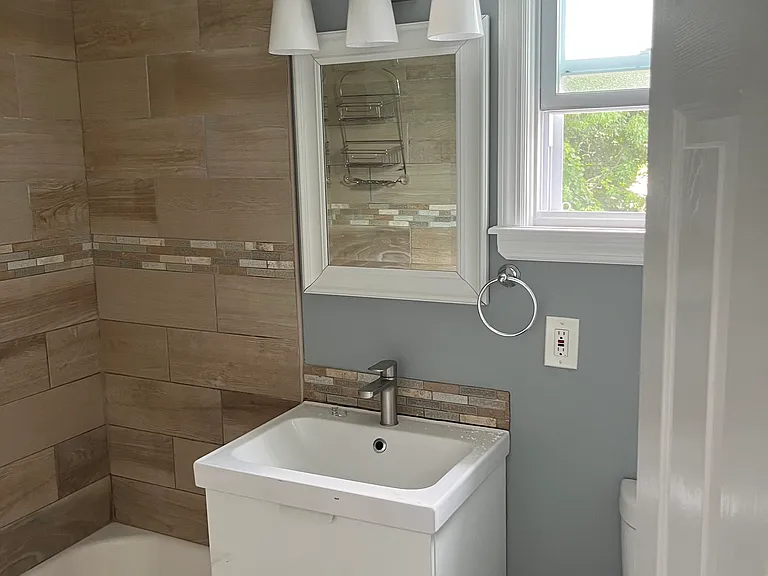 69-71 N 13th St #3 — Photo 9