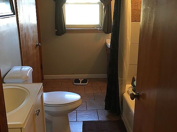 5th image of 1400 Avenue B