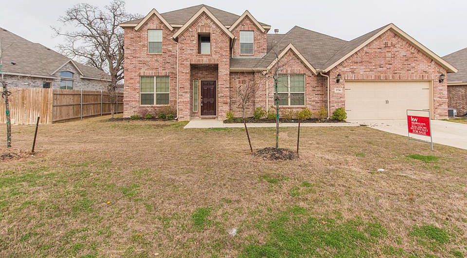 1st image of 3736 Cecelia Ln