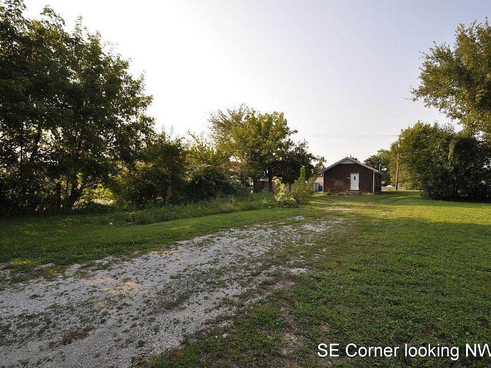 2nd image of 7548 State Highway 14 E