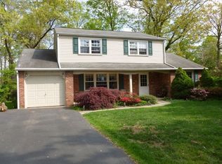 13 Brenda Ln, Audubon, PA 19403