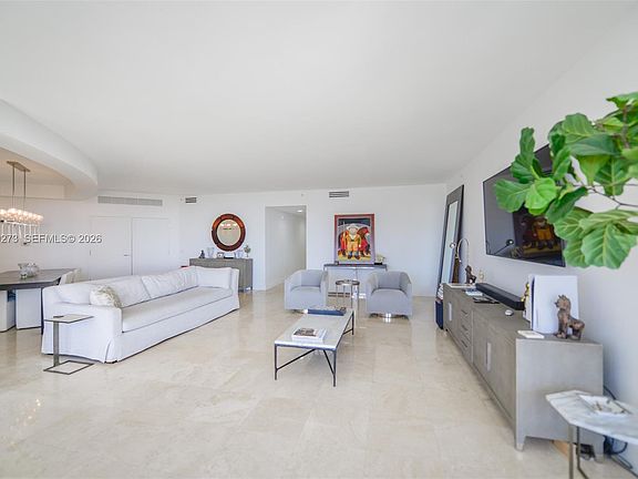 3rd image of 21050 Point Pl APT 702