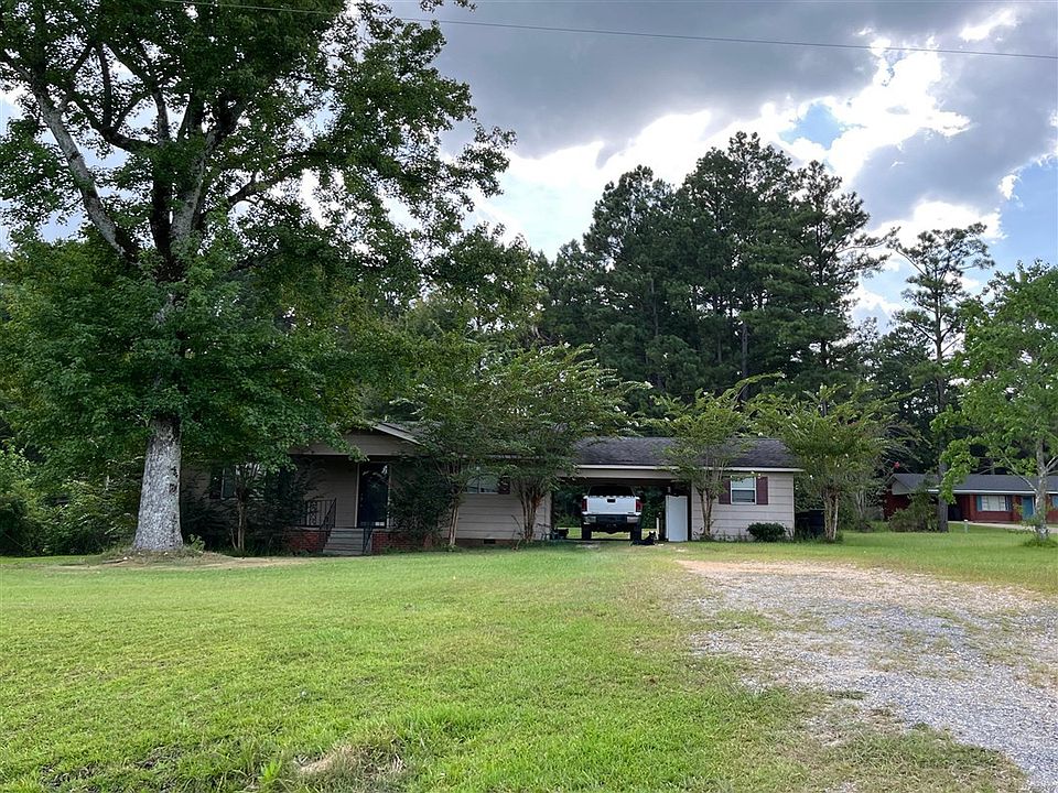 1st image of 711 County Road 17