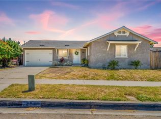 284 S Meadowbrook Dr, San Diego, CA 92114