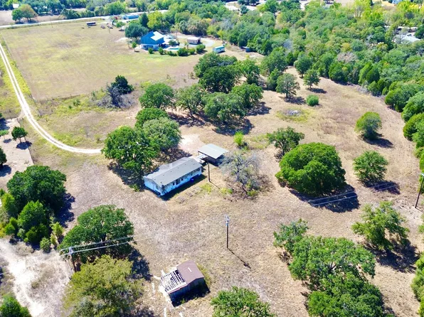 1510 Old McDade Rd, Elgin, TX 78621