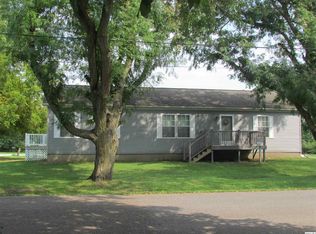 412 N Washington St, Carthage, IL 62321