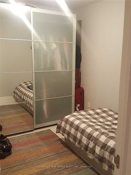 Toronto House for rent - 2 Bedrooms — photo 7