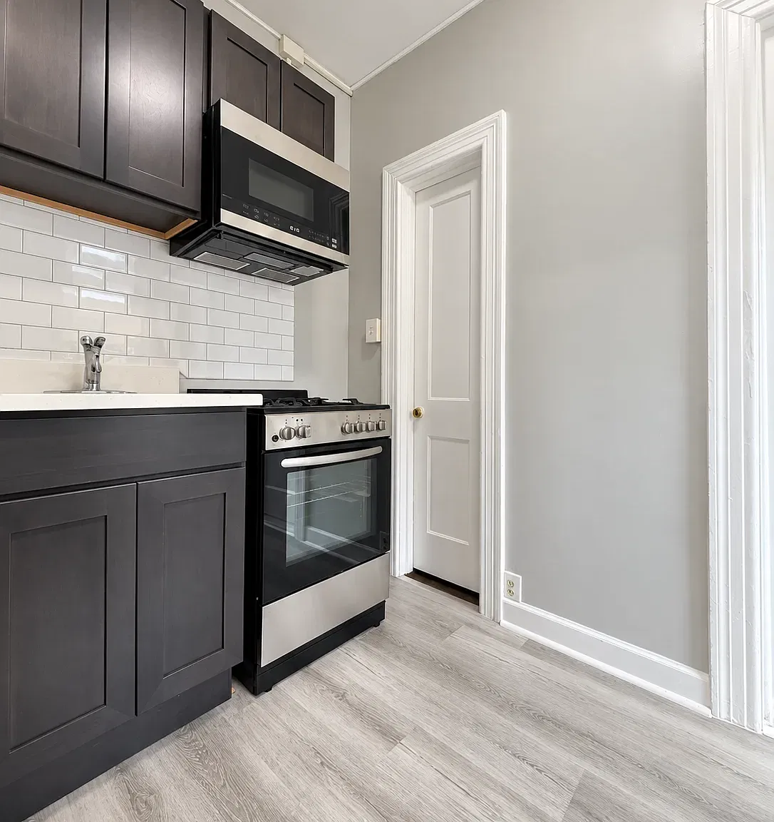 Studio, 600 sqft, $1,425 — Photo 1