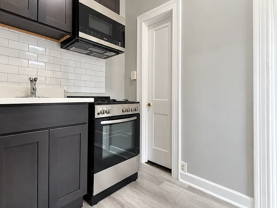7 Duer St #6C
