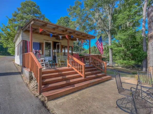 459 Dollie Moore Rd, Ringgold, LA 71068