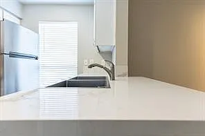 3900 Woodchase Dr #132 — Photo 8