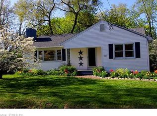 341 Oak St, Manchester, CT 06040