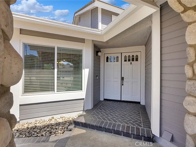 5700 Scotch Pine Rdg — Photo 3