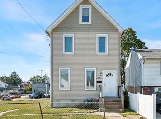 305 Printz Ave FLOOR 2, Essington, PA 19029