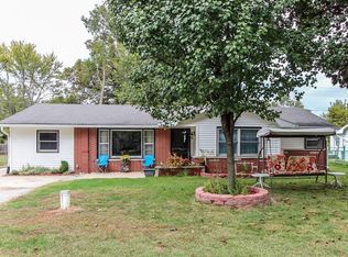 10052 Edgewood Rd, Brownsburg, IN 46112