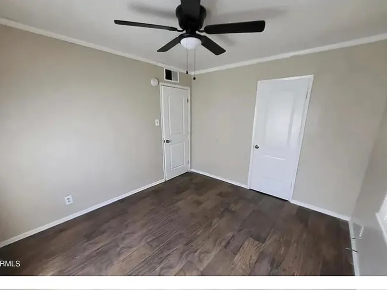 1417 Ridgeview St — Photo 4