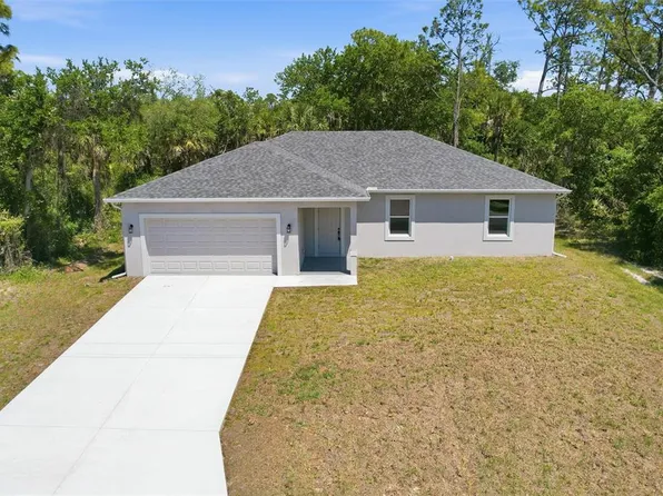 2440 Hiawatha St, Pt Charlotte, FL 33948