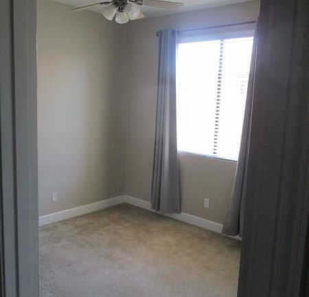 5th image of 16143 W Devonshire Ave
