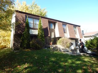 157 Plainview Dr, Bolingbrook, IL 60440