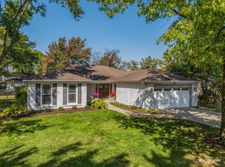 6644 Stowe Ct, Lisle, IL 60532
