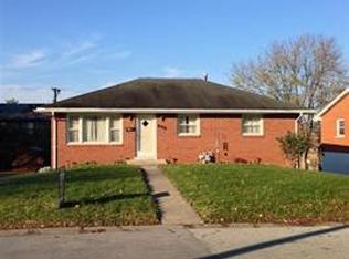 294 Springhill Dr, Paris, KY 40361