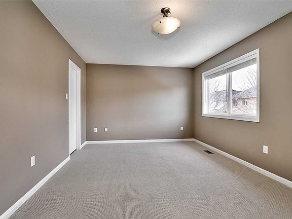 4th image of 1337 Goldhawk Trl