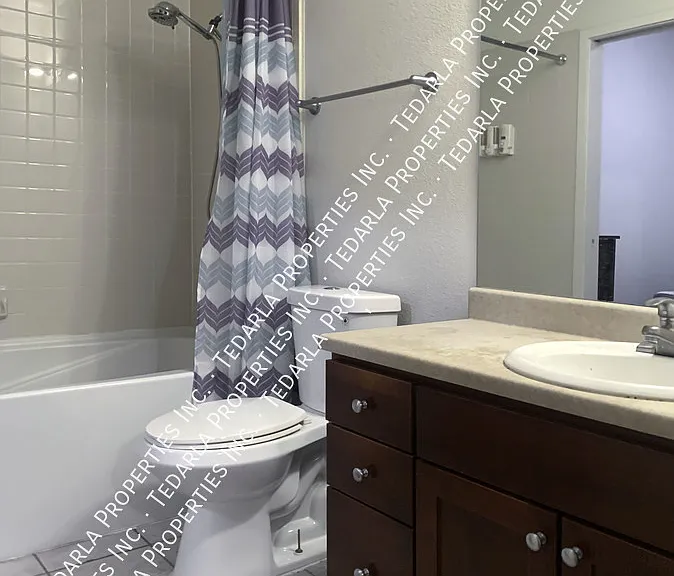 2900 N Downing St #209 — Photo 9