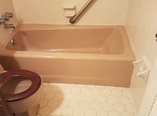 1386 Cherry Rd, Memphis, TN 38117