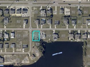 932 SW Embers Ter, Cape Coral, FL 33991