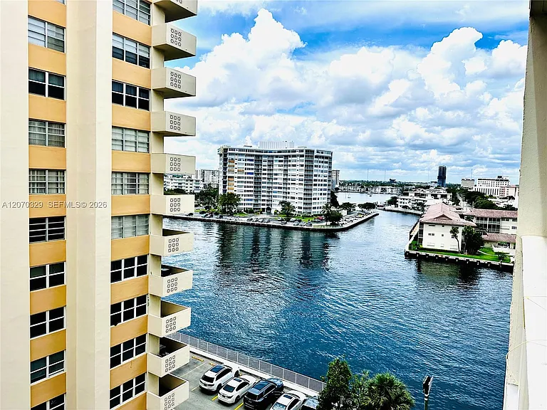 1817 S Ocean Dr #823 — Photo 10