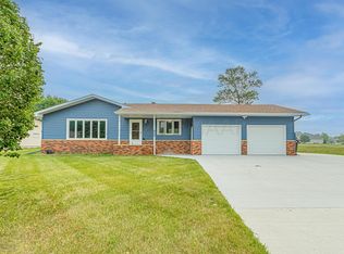 928 Parke Ave S, Glyndon, MN 56547