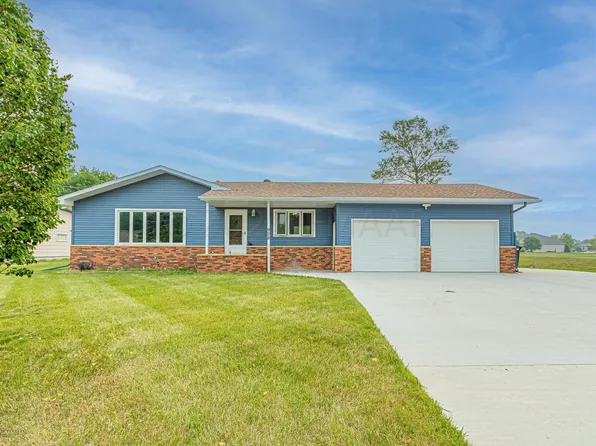 928 Parke Ave S, Glyndon, MN 56547