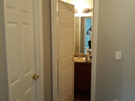 5th image of 729 Burnt Creek Dr NW