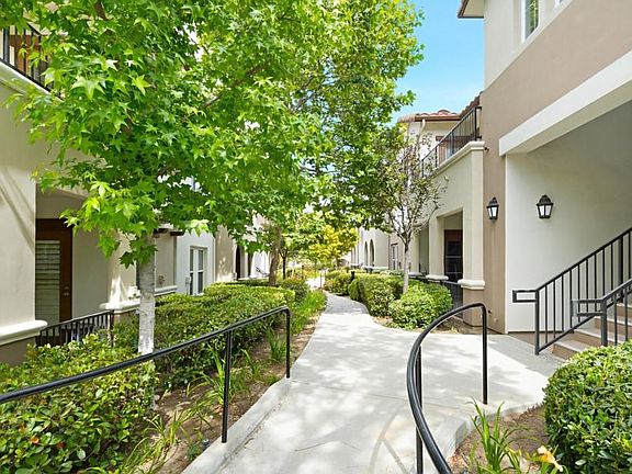 3rd image of 469 Country Club Dr Unit 216