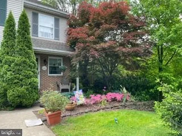6181 Mountain Laurel Ct, Pipersville, PA 18947