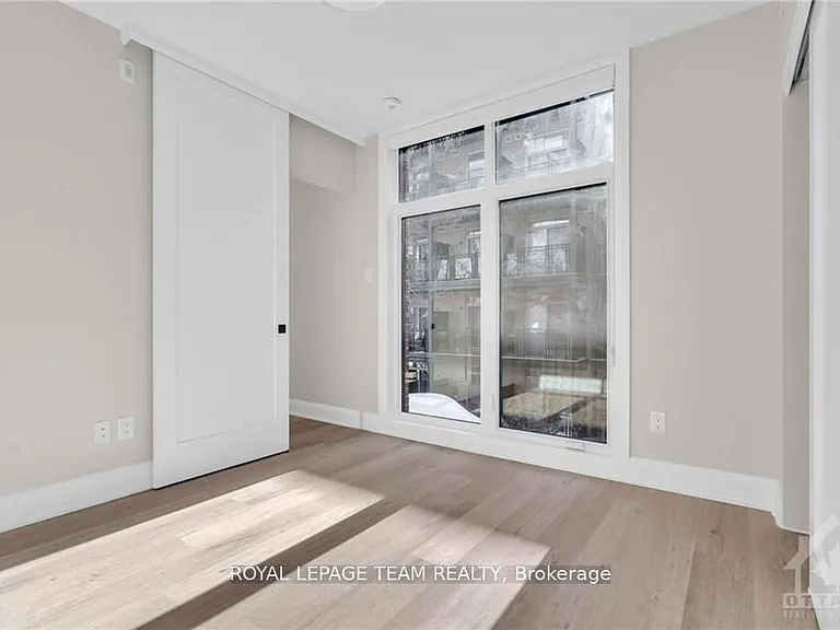 58 Florence St #4 — Photo 12